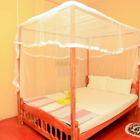 Natural Cabanas Kanattegoda Exterior photo