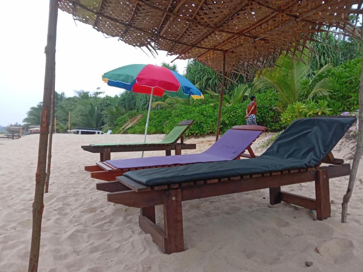 Natural Cabanas Kanattegoda Exterior photo