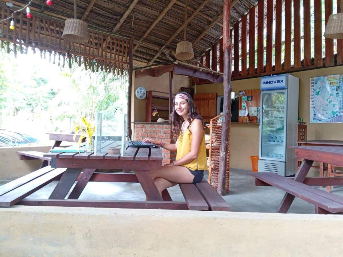 Natural Cabanas Kanattegoda Exterior photo